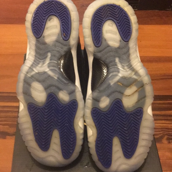 jordan 11 retro bg space jam